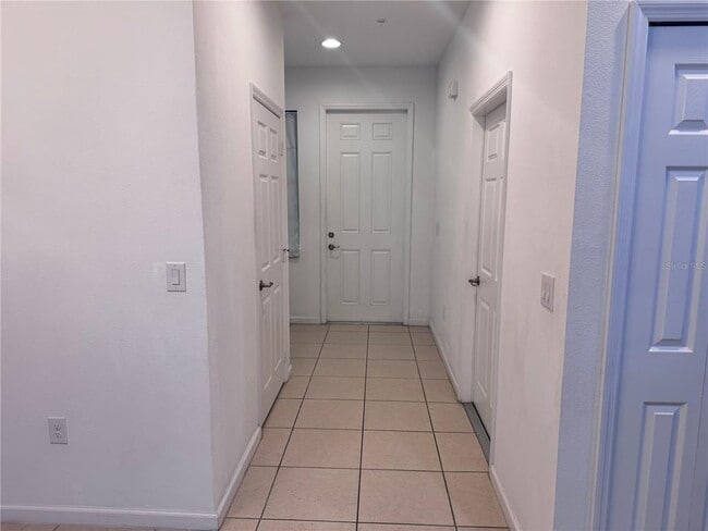 Building Photo - 1898 Portofino Meadows Blvd