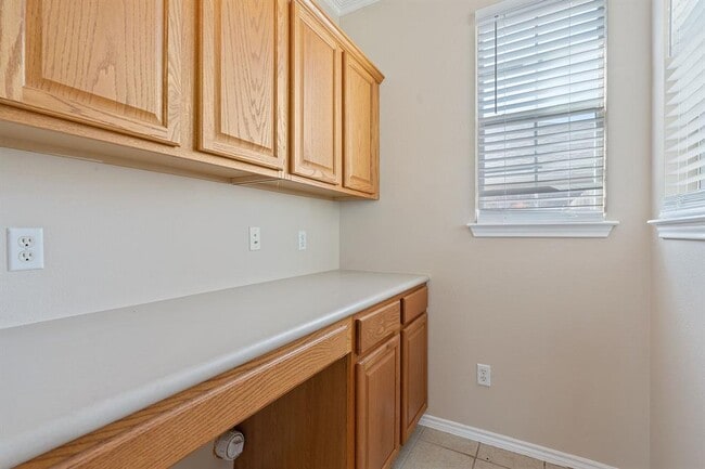 Building Photo - 10808 Chippenhook Ct
