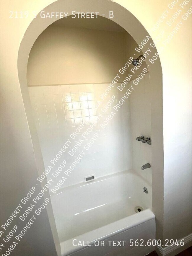 Building Photo - 2119 S Gaffey St