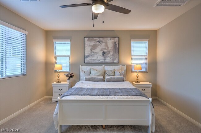 Building Photo - 3213 Molinos Dr