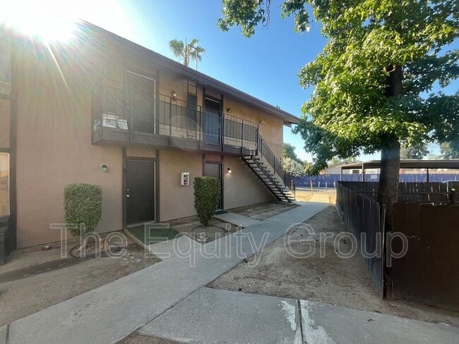 Primary Photo - 3505 W Campus Ave.