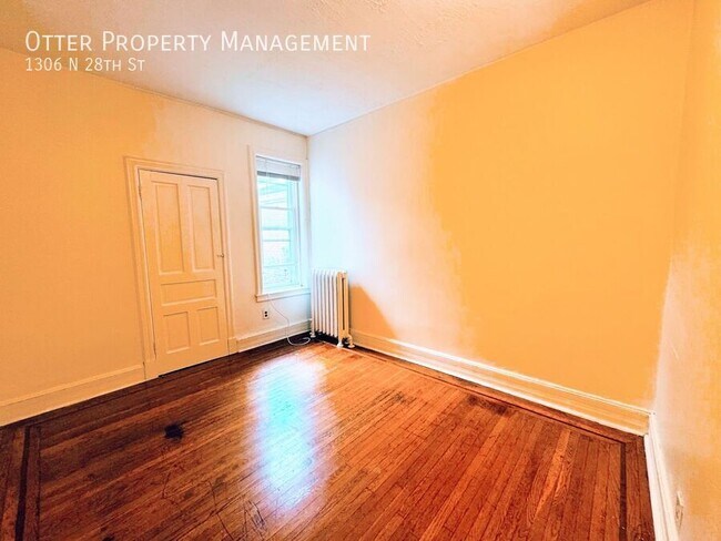 Building Photo - 1306 N 28th St