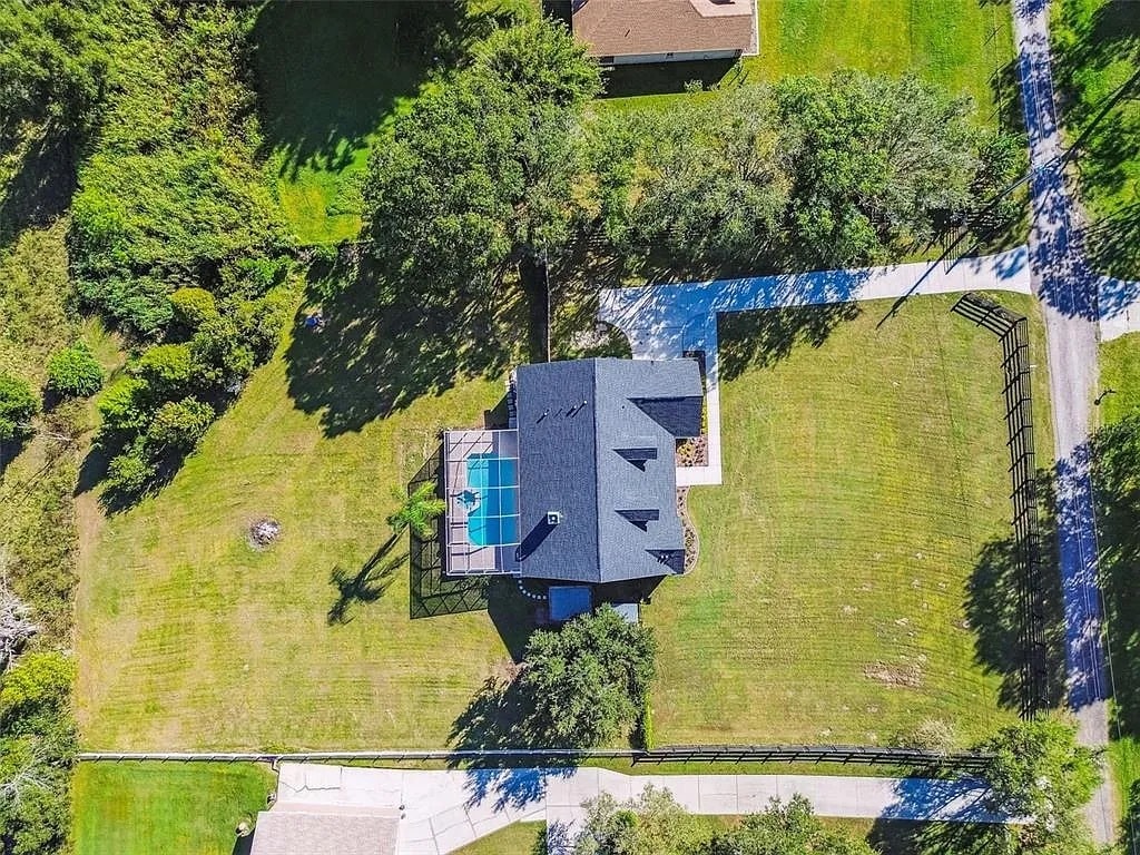 Building Photo - 36747 Open Country Ln