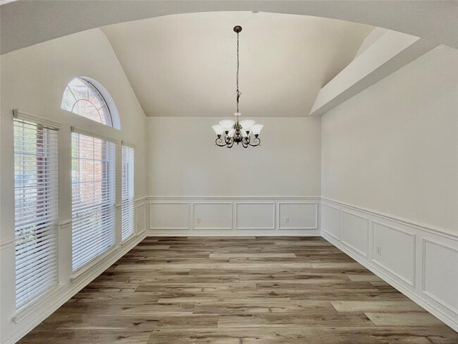 Building Photo - 22923 Palomino Creek Ct