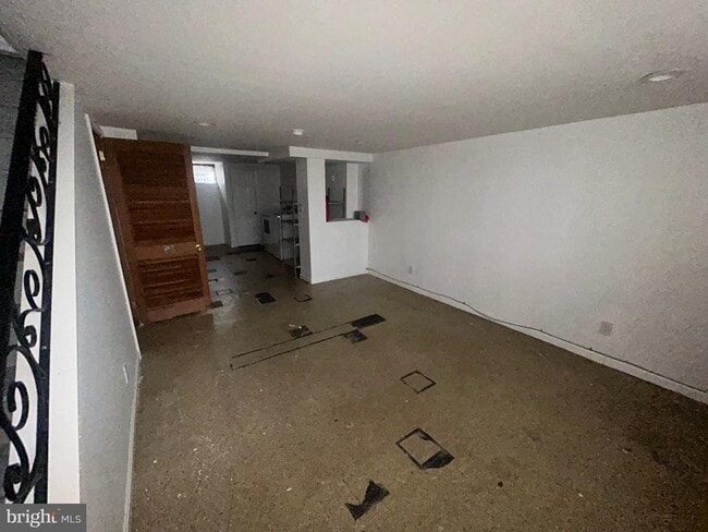 Building Photo - 4655 Benson St