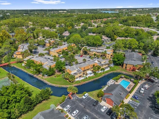 Building Photo - 5852 Windhover Dr
