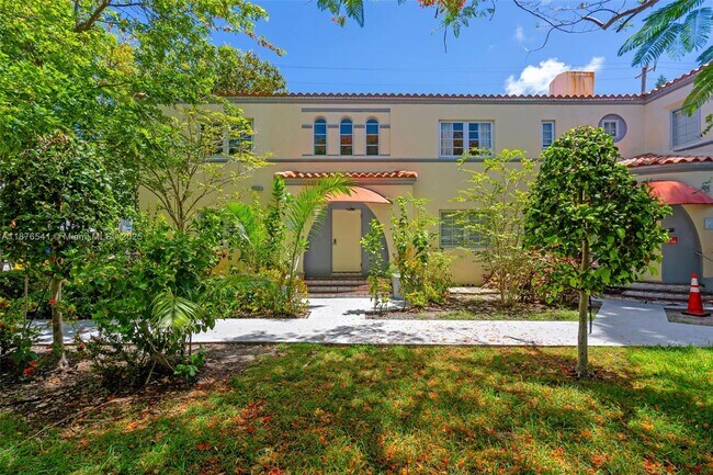Primary Photo - 1450 Meridian Ave
