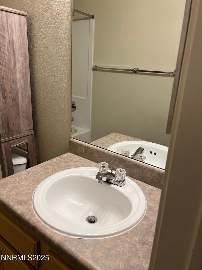Building Photo - 200 Talus Way