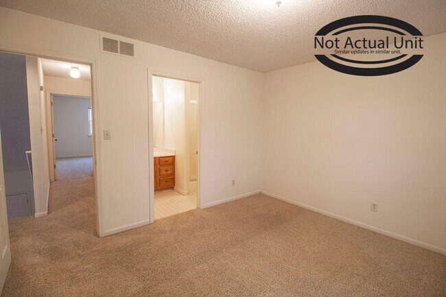 Building Photo - 1911 Mirtle Grove Ct