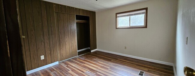 Building Photo - 30 3rd St