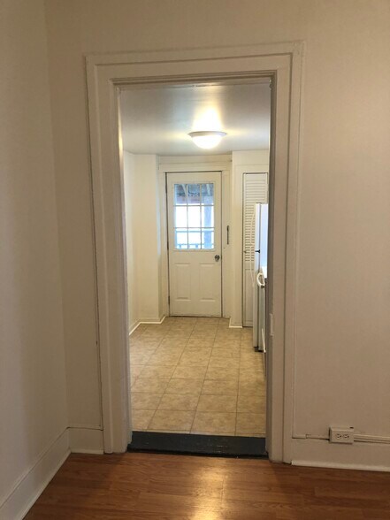 Building Photo - 45 Broadway