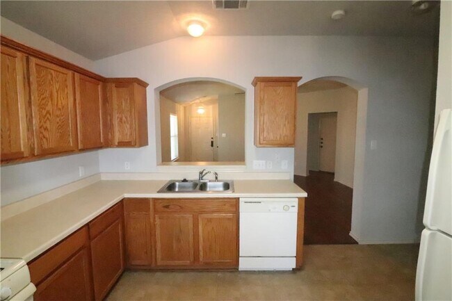 Building Photo - 1011 Burgess Dr
