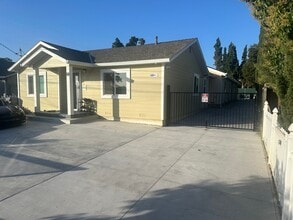 Building Photo - 68 Pala Ave