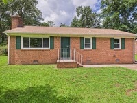 Building Photo - 2318 Aspen Ave