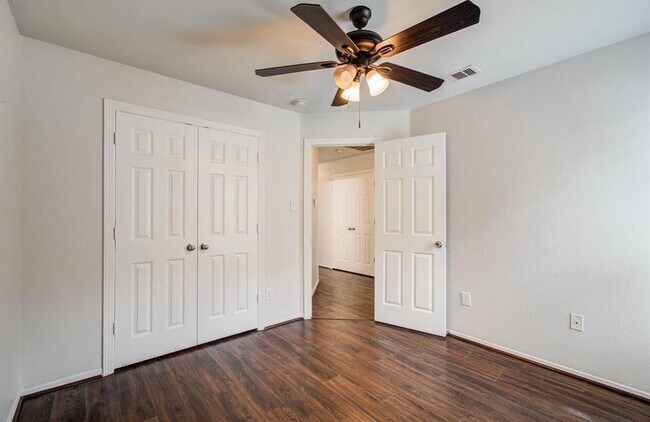 Building Photo - 21903 Silverfield Park Ln