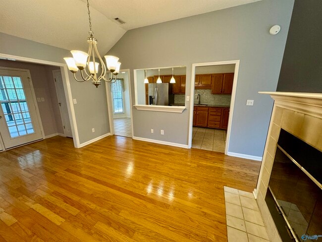 Building Photo - 129 Telluride Dr