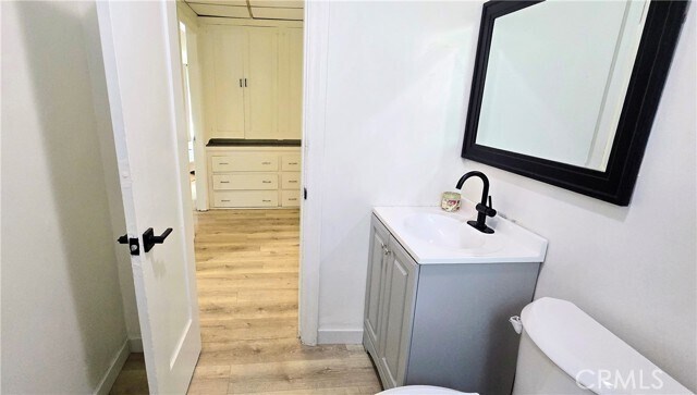 Building Photo - 5747 Jefferson Ave