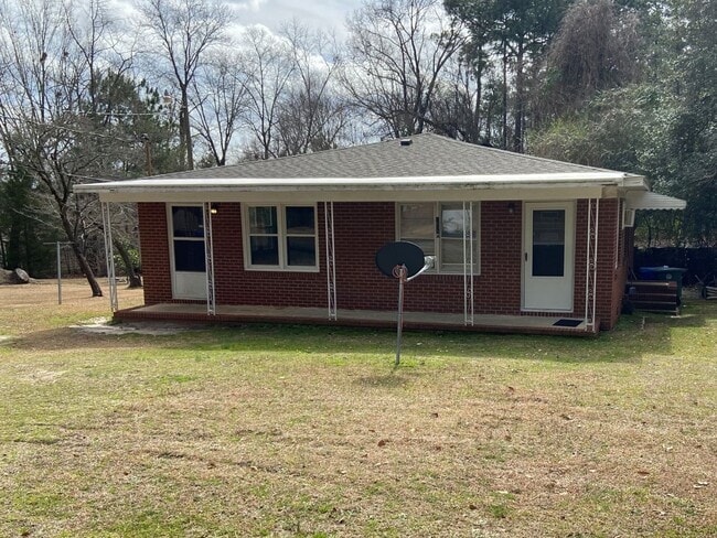 Primary Photo - 116 Oates Dr