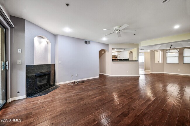 Building Photo - 5104 N 32nd St