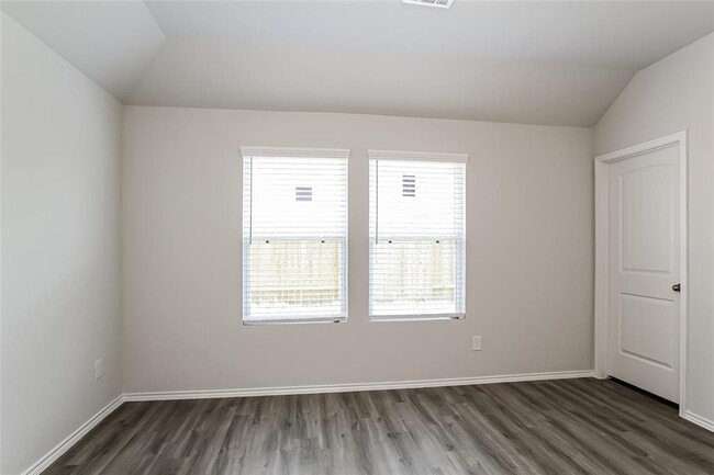 Building Photo - 341 Shelby Meadow Dr