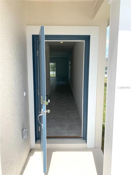 Building Photo - 1926 Niagra Dr