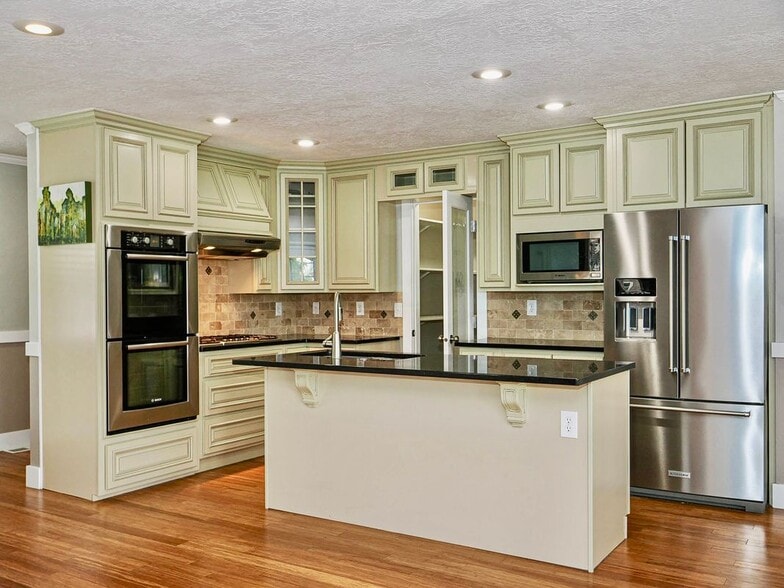 Building Photo - 2850 S 2750 E