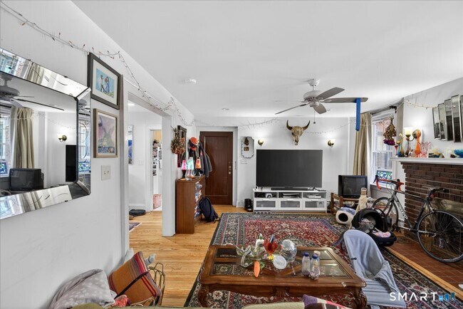 Building Photo - 151 Cold Spring St