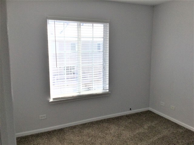 Building Photo - 625 Cary Woods Cir