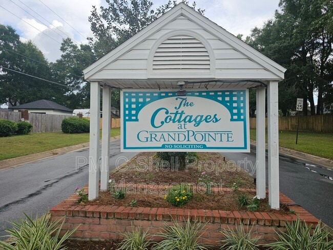 Building Photo - 117 Wildflower Ln