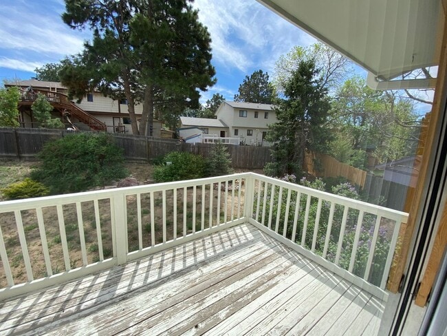 Building Photo - Beautiful Vista Grande home in cul-de-sac