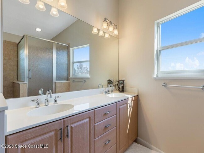 Building Photo - 8820 44th Ave