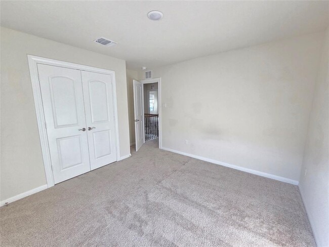 Building Photo - 604 Red Knot Ave