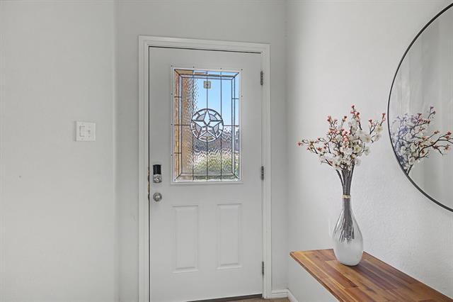 Building Photo - 8913 Oil Barron Ave