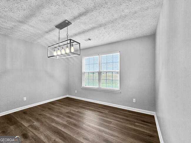Building Photo - 1236 Liriope Ln SE