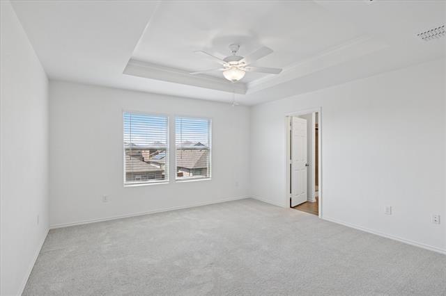Building Photo - 14020 Earlham St
