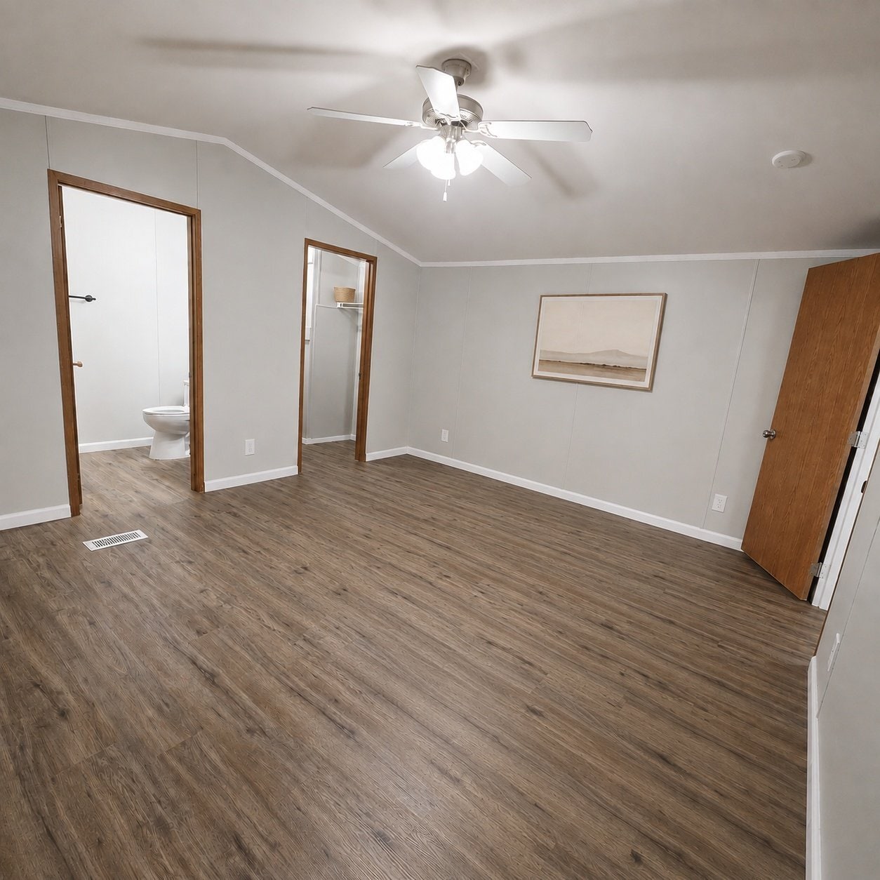 Building Photo - 97 Deerwood Park