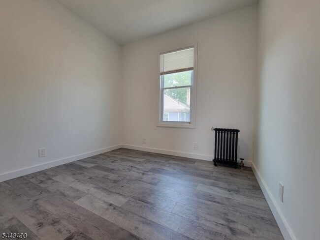 Building Photo - 712 W Blancke St