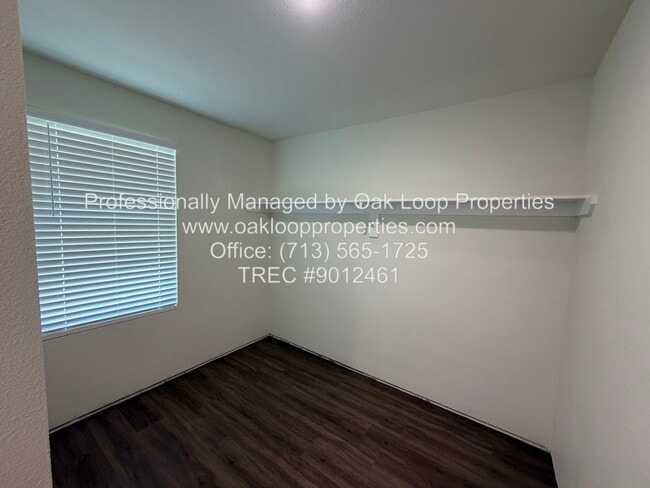 Building Photo - 2004 W Texas Ave