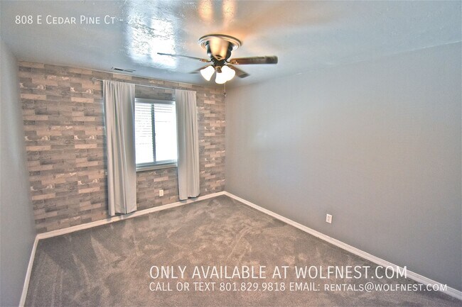 Building Photo - 808 Cedar Pine Ct