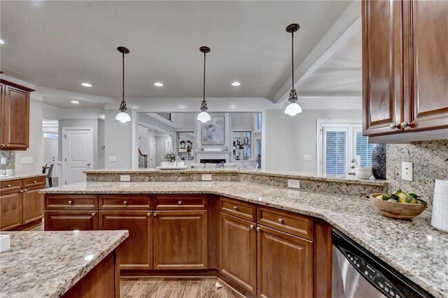 Building Photo - 9848 Talisman Dr