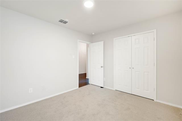 Building Photo - 12409 Sunrise Dr
