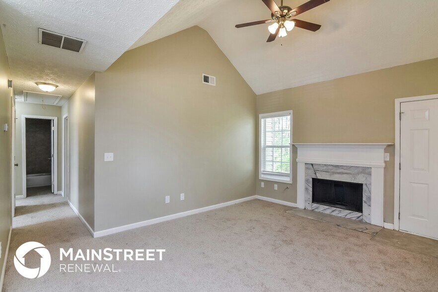 Building Photo - 5516 Mayfair Crossing Dr