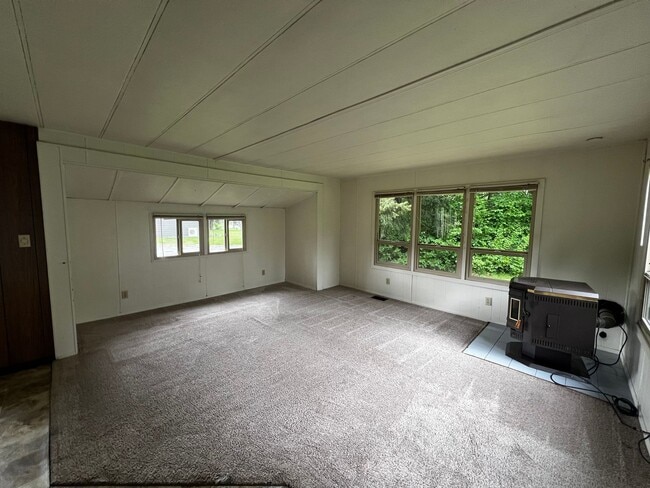 Building Photo - Cozy 2 Bedroom in Ferndale!