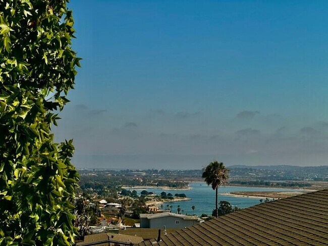 Building Photo - Welcome to this stunning 1 bedroom, 1 bathroom ADU in the highly desirable Bay Park community!