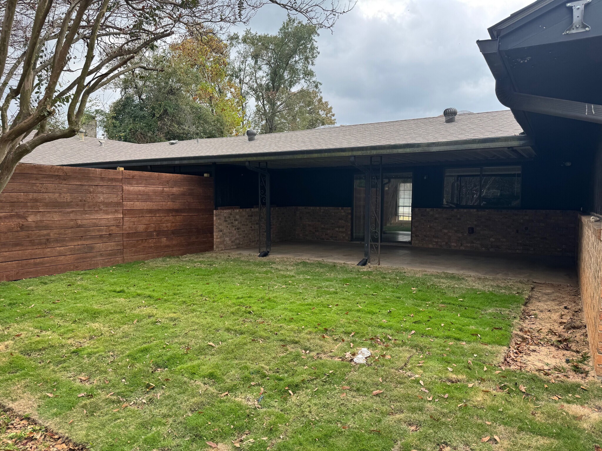 Building Photo - 1524 Timber Creek Dr