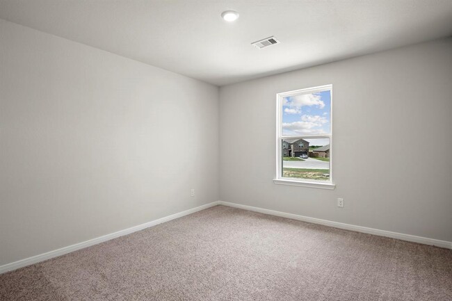 Building Photo - 429 Polly Grv Dr