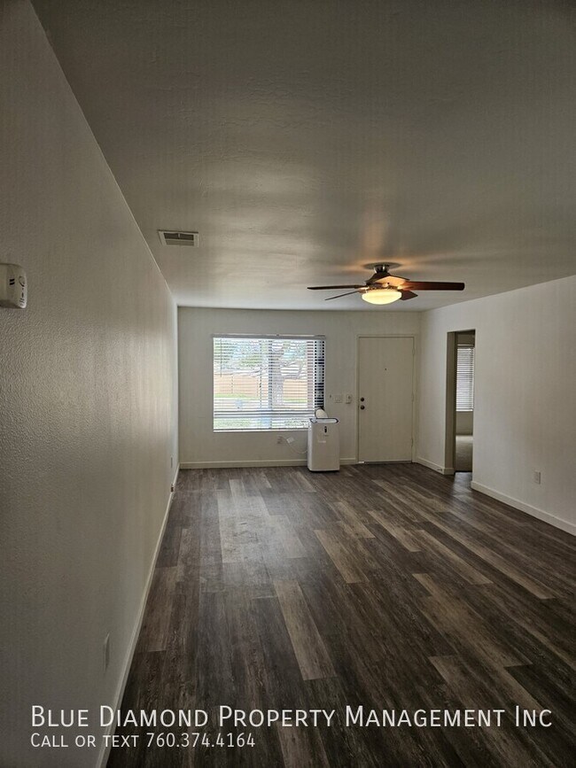 Building Photo - 1615 Peacock Blvd