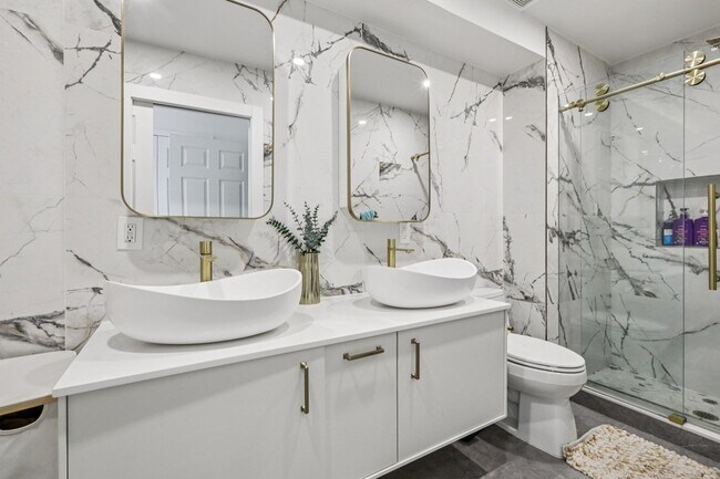 Building Photo - 458 Buffalo Ct