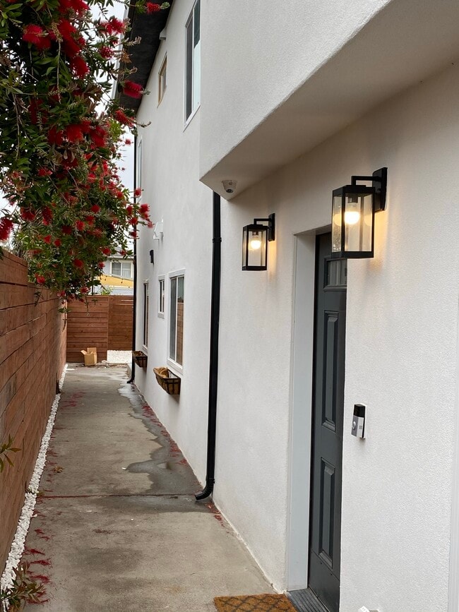 Building Photo - 2251 38th Ave