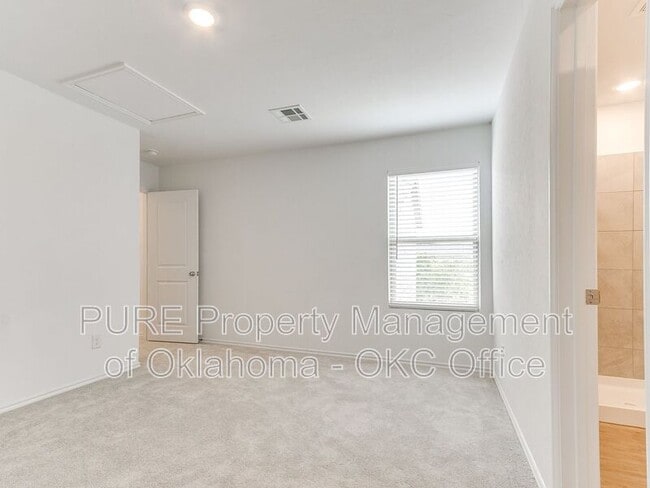 Building Photo - 3311 NW 148th St